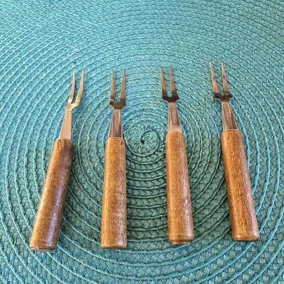 Mid Century Cocktail Forks Wooden Mini Forks set of 4 - Picture 1 of 7
